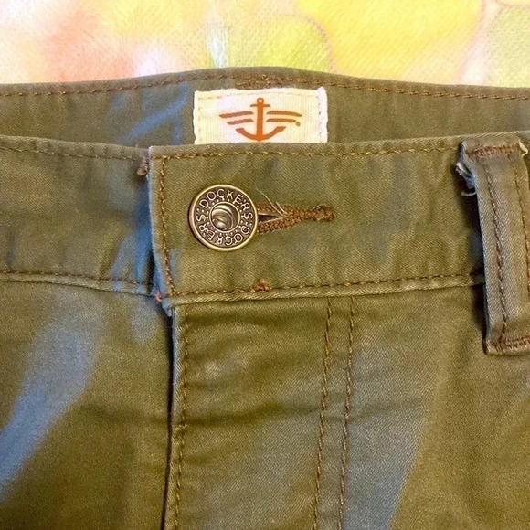 Dockers straight  fit cotton pants dark green olive 🫒 colour - Picture 4 of 9